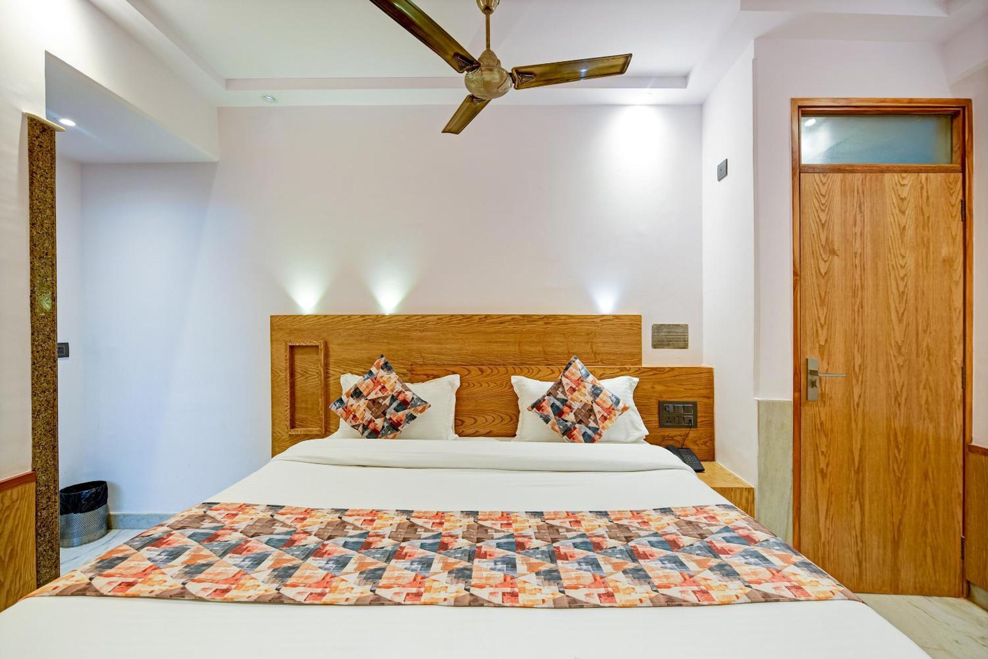 Hotel The Cottage Yes Please - Traveller Choice Award Winner 2025 New Delhi Buitenkant foto