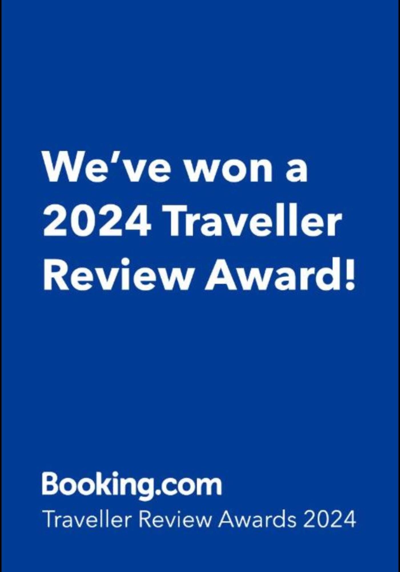 Hotel The Cottage Yes Please - Traveller Choice Award Winner 2025 New Delhi Buitenkant foto